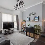 Coastal Escape Close To North Bay- Pet Friendly